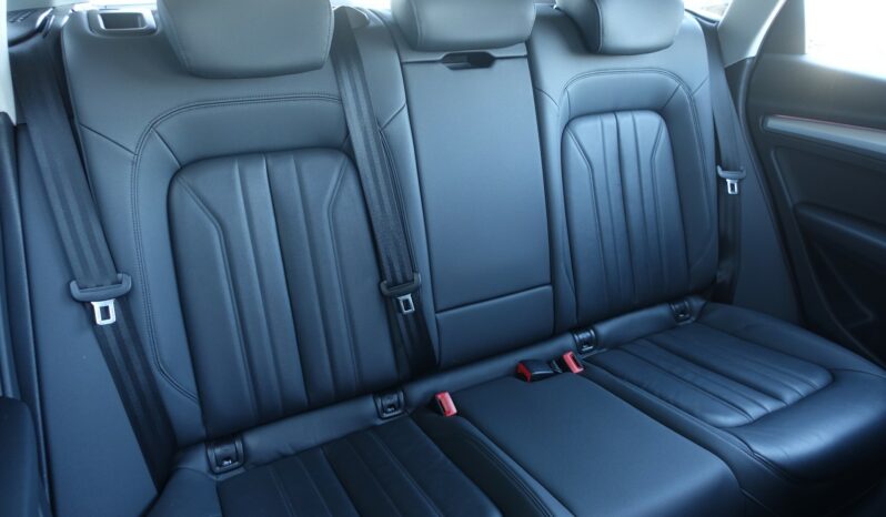 AUDI Q5 35 TDI 163 CH S-TRONIC MHEV complet