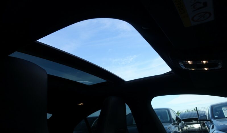 MERCEDES CLA 180D BERLINE AMG-LINE complet