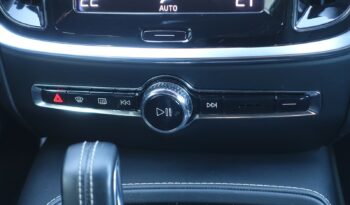 VOLVO V 60 T8 AWD HYBRIDE RECHARGEABLE GEARTRONIC R-DESIGN complet