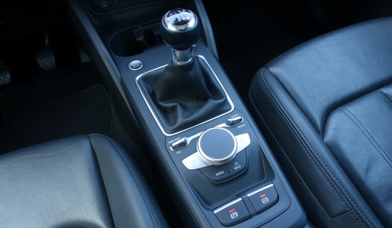AUDI Q2 35 TFSI S-LINE complet