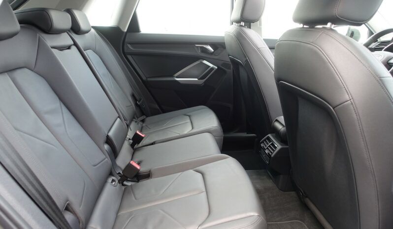 AUDI Q3 35 TDI 150 CH S-TRONIC complet