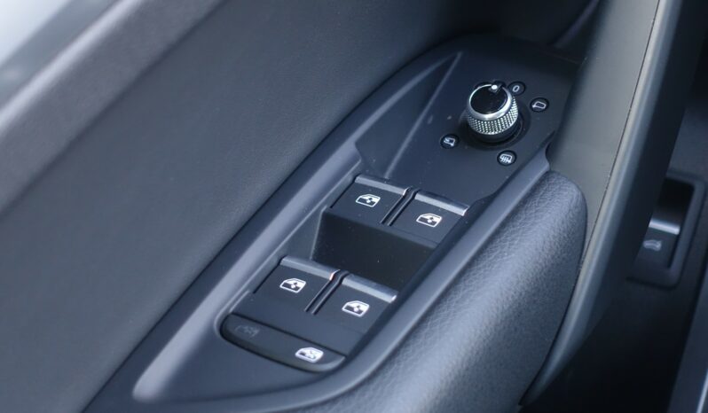 AUDI Q5 35 TDI 163 CH S-TRONIC complet