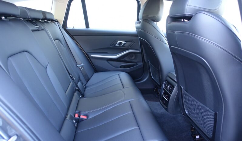 BMW 320 E TOURING HYBRIDE RECHARGEABLE 204 CH complet