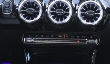 MERCEDES CLA 180D BERLINE AMG-LINE complet