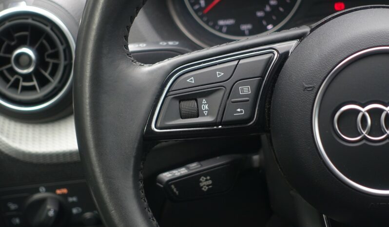 AUDI Q2 30 TDI S-LINE complet