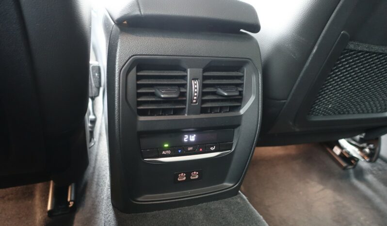 BMW 320 E TOURING HYBRIDE RECHARGEABLE 204 CH PACK M complet