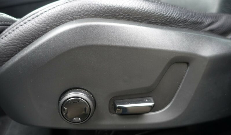 VOLVO XC 60 D4 2.0 L GEARTRONIC 163CH MOMENTUM complet