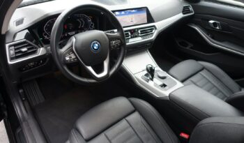 BMW 320 E TOURING HYBRIDE RECHARGEABLE 204 CH complet