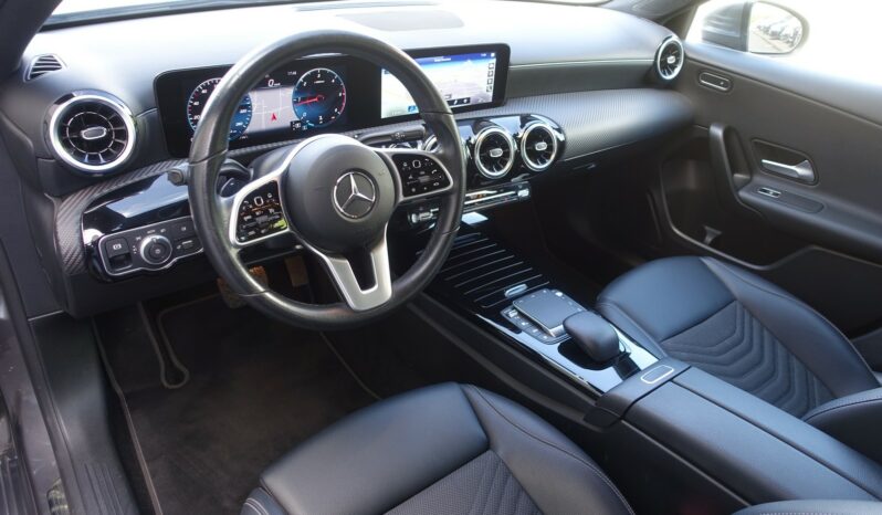 MERCEDES CLASSE A 180d 8G-DCT complet