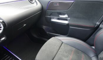 MERCEDES CLASSE GLA 200D 8G-DCT AMG-LINE complet