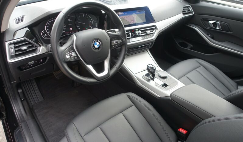 BMW 318 DA TOURING SERIE 3 BVA complet