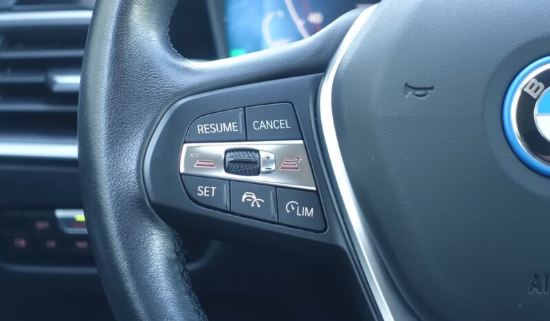 BMW 320 E TOURING HYBRIDE RECHARGEABLE 204 CH complet