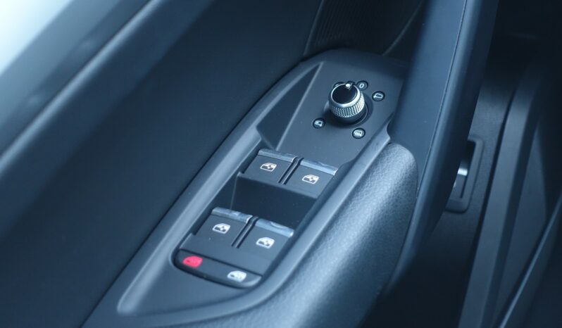 AUDI Q5 35 TDI 163 CH S-TRONIC MHEV complet