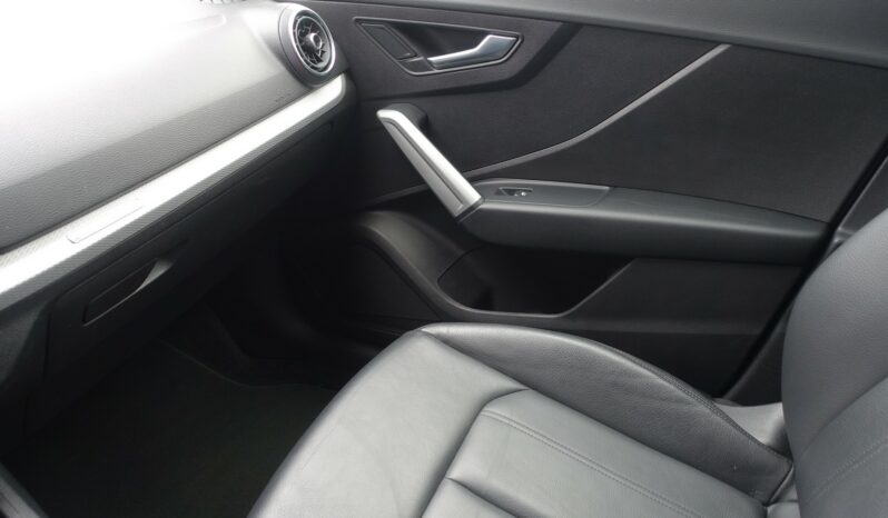 AUDI Q2 30 TDI S-LINE complet