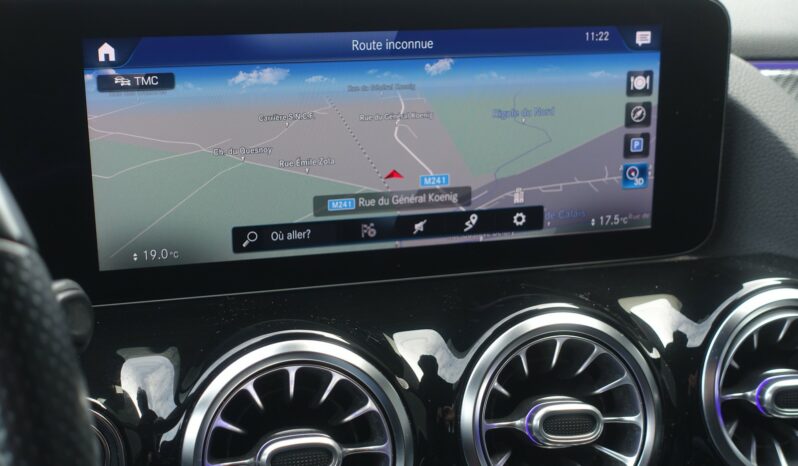 MERCEDES CLASSE GLA 200D 8G-DCT AMG-LINE complet