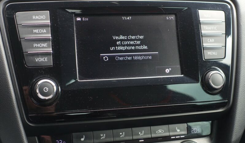 SKODA OCTAVIA COMBI RS 2.0L TDI DSG6 184 CH complet