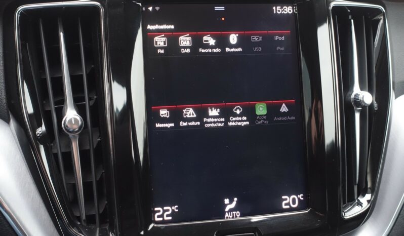 VOLVO XC 60 D4 2.0 L GEARTRONIC 163CH MOMENTUM complet