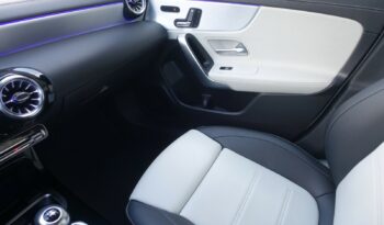 MERCEDES CLA 180D BERLINE AMG-LINE complet