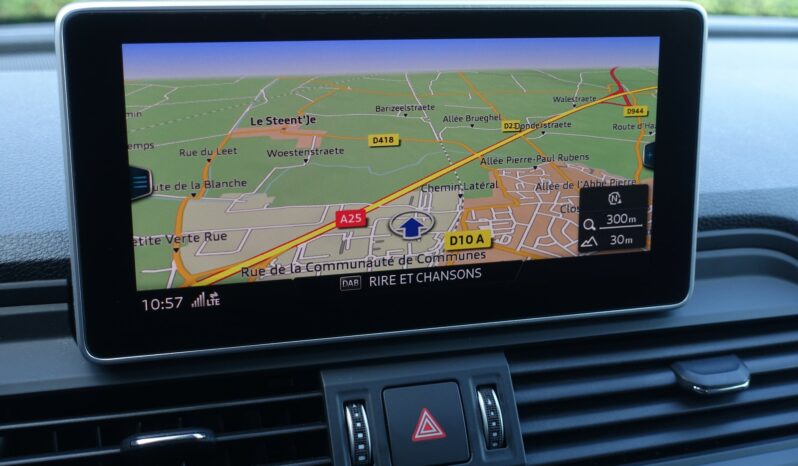 AUDI Q5 35 TDI 163 CH S-TRONIC complet