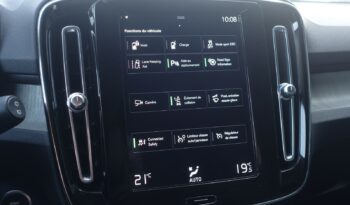 VOLVO XC 40 T4 HYBRIDE RECHARGEABLE GEARTRONIC 211 CH ( 129 CH + 82 CH ) INSCRIPTION complet