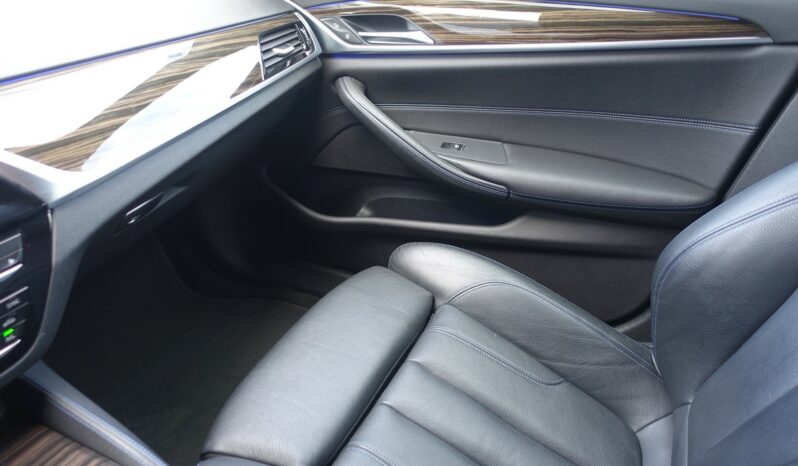 BMW 520 DA TOURING 190 CH  PACK M complet