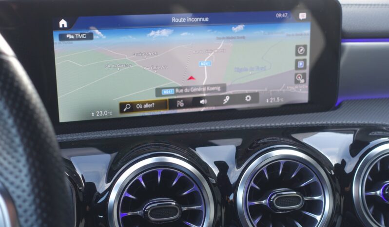 MERCEDES CLA 180D BERLINE AMG-LINE complet