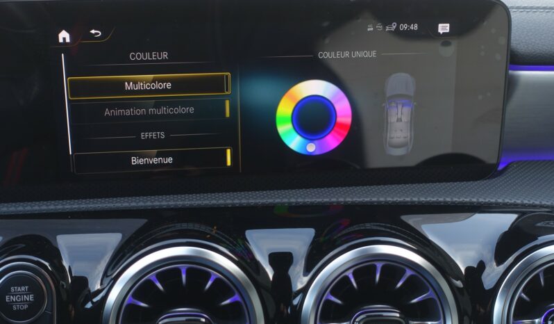 MERCEDES CLA 180D BERLINE AMG-LINE complet