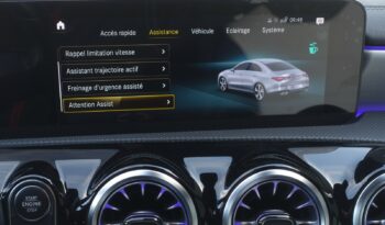 MERCEDES CLA 180D BERLINE AMG-LINE complet
