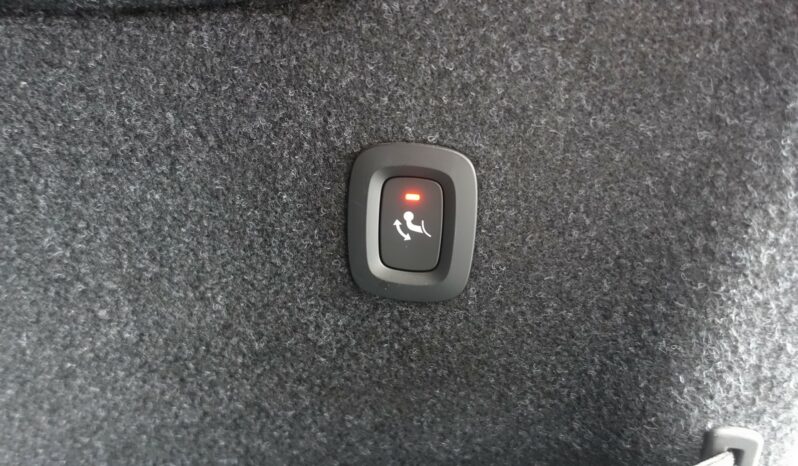 VOLVO XC 40 T5 HYBRIDE RECHARGEABLE GEARTRONIC 262 CH  INSCRIPTION complet