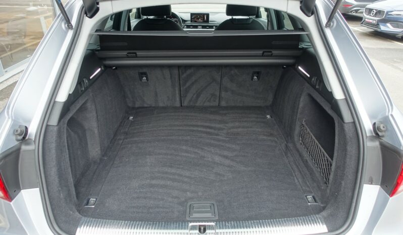 AUDI A4 AVANT 35 TDI S-TRONIC 150 CH complet