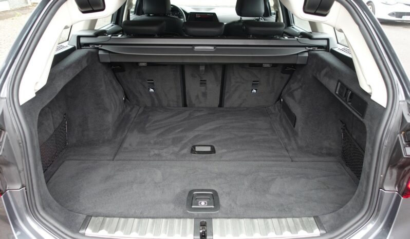 BMW 318 DA TOURING SERIE 3 MHEV BVA complet