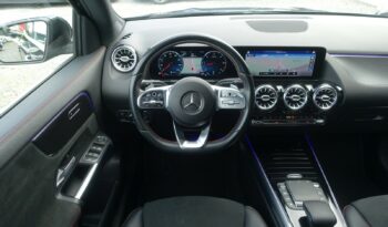 MERCEDES CLASSE GLA 200D 8G-DCT AMG-LINE complet