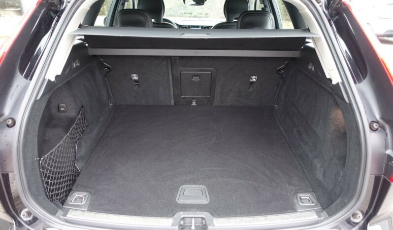 VOLVO XC 60 D4 2.0 L GEARTRONIC 163CH MOMENTUM complet