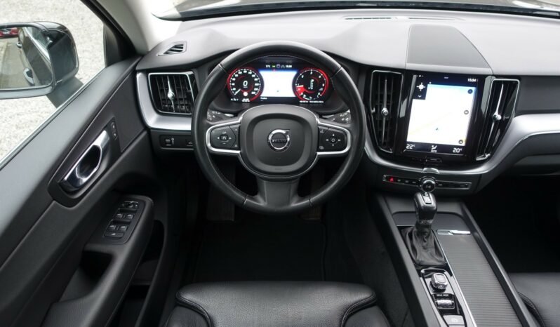 VOLVO XC 60 D4 2.0 L GEARTRONIC 163CH MOMENTUM complet