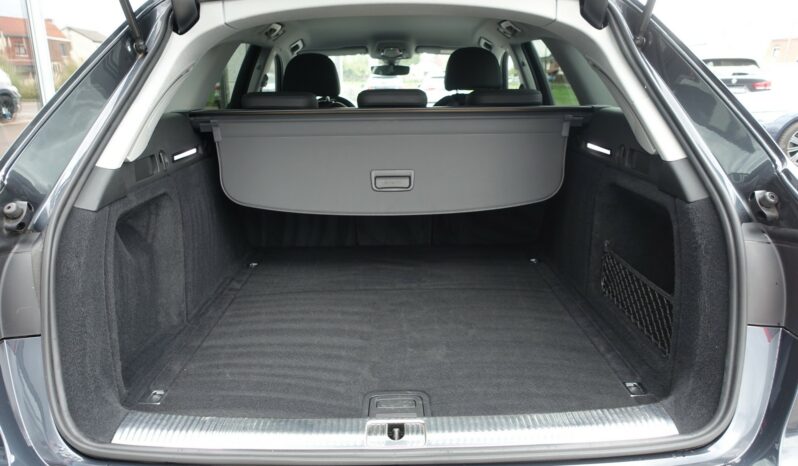 AUDI A4 AVANT 30 TDI MHEV S-TRONIC complet