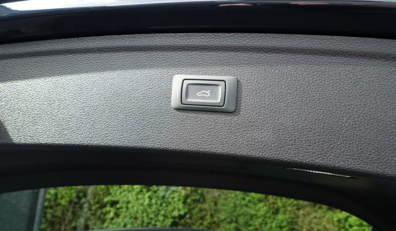 AUDI Q5 35 TDI 163 CH S-TRONIC complet