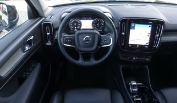 VOLVO XC 40 T4 HYBRIDE RECHARGEABLE GEARTRONIC 211 CH ( 129 CH + 82 CH ) INSCRIPTION complet