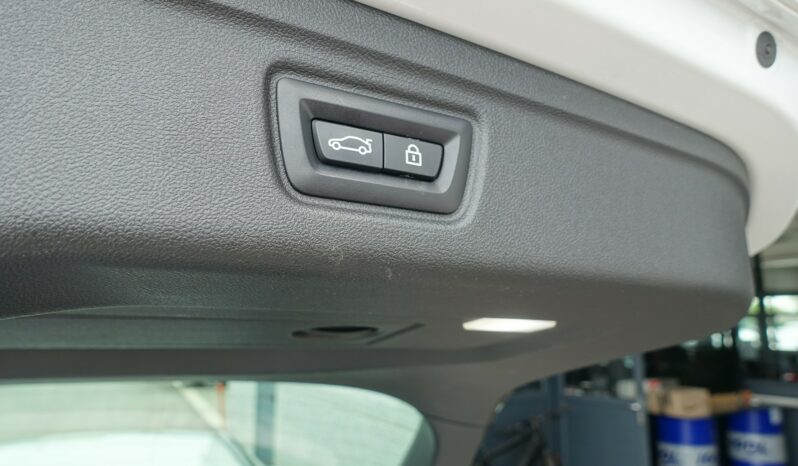 BMW 320 E TOURING HYBRIDE RECHARGEABLE 204 CH PACK M complet