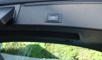 AUDI A4 AVANT 30 TDI MHEV S-TRONIC complet