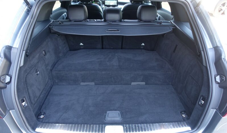 MERCEDES CLASSE C 300 E BREAK 9G-TRONIC 211 CH + 90 KW HYBRIDE RECHARGEABLE AMG-LINE complet