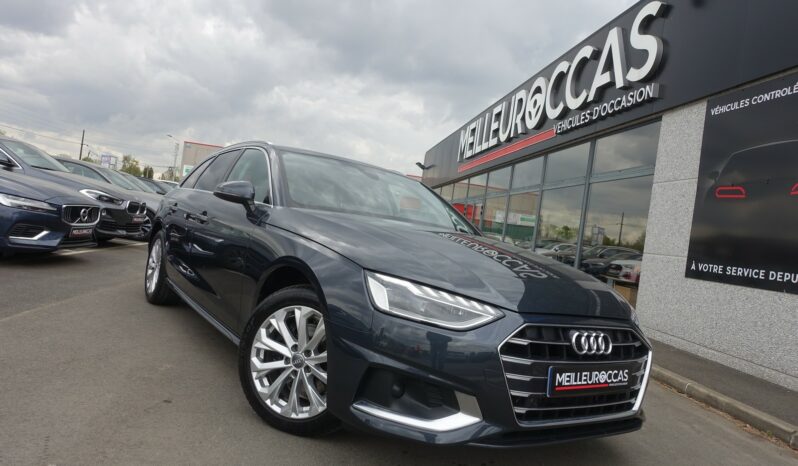 AUDI A4 AVANT 30 TDI MHEV S-TRONIC complet