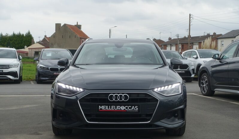 AUDI A4 AVANT 30 TDI MHEV S-TRONIC complet