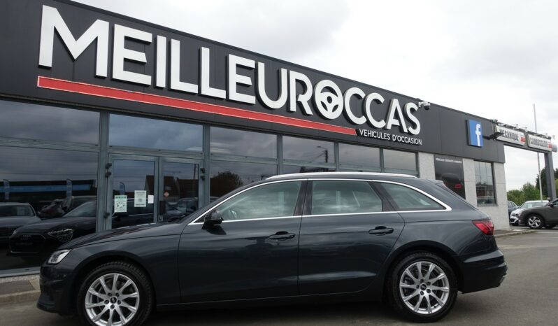 AUDI A4 AVANT 30 TDI MHEV S-TRONIC complet