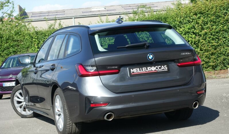 BMW 320 E TOURING HYBRIDE RECHARGEABLE 204 CH complet