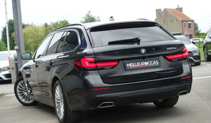 BMW 520 E HYBRIDE RECHARGEABLE 204 CH complet