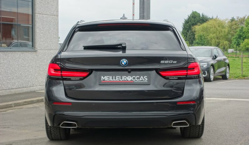 BMW 520 E HYBRIDE RECHARGEABLE 204 CH complet