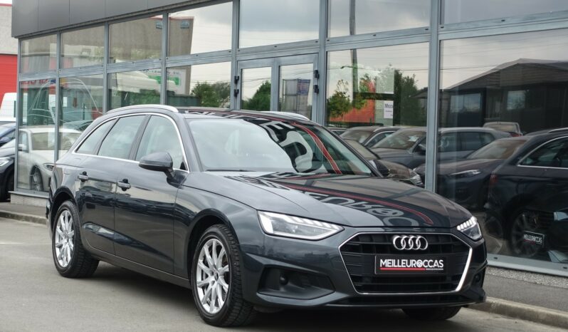 AUDI A4 AVANT 30 TDI MHEV S-TRONIC complet