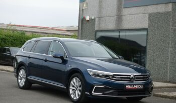 VOLKSWAGEN PASSAT SW 218 CH GTE HYBRIDE RECHARGEABLE DSG complet