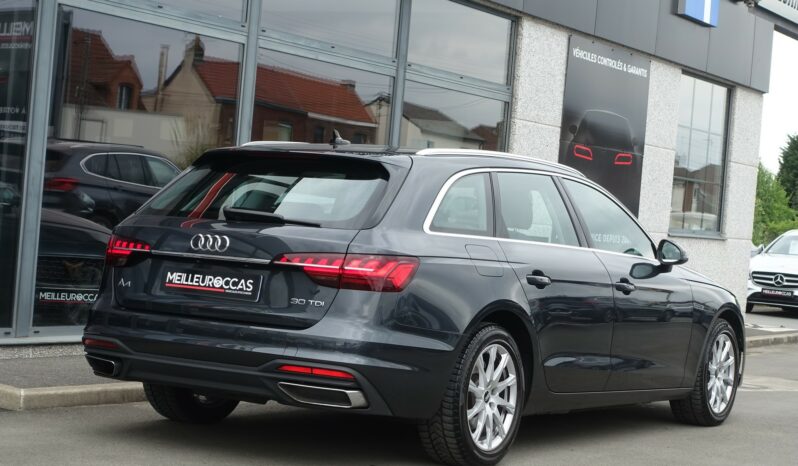 AUDI A4 AVANT 30 TDI MHEV S-TRONIC complet