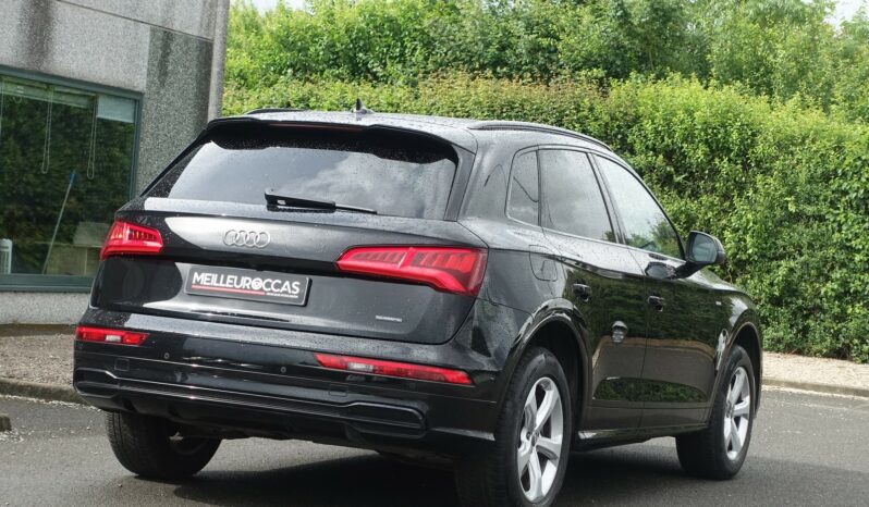 AUDI Q5 40 TDI QUATTRO 190 CH S-TRONIC S-LINE complet
